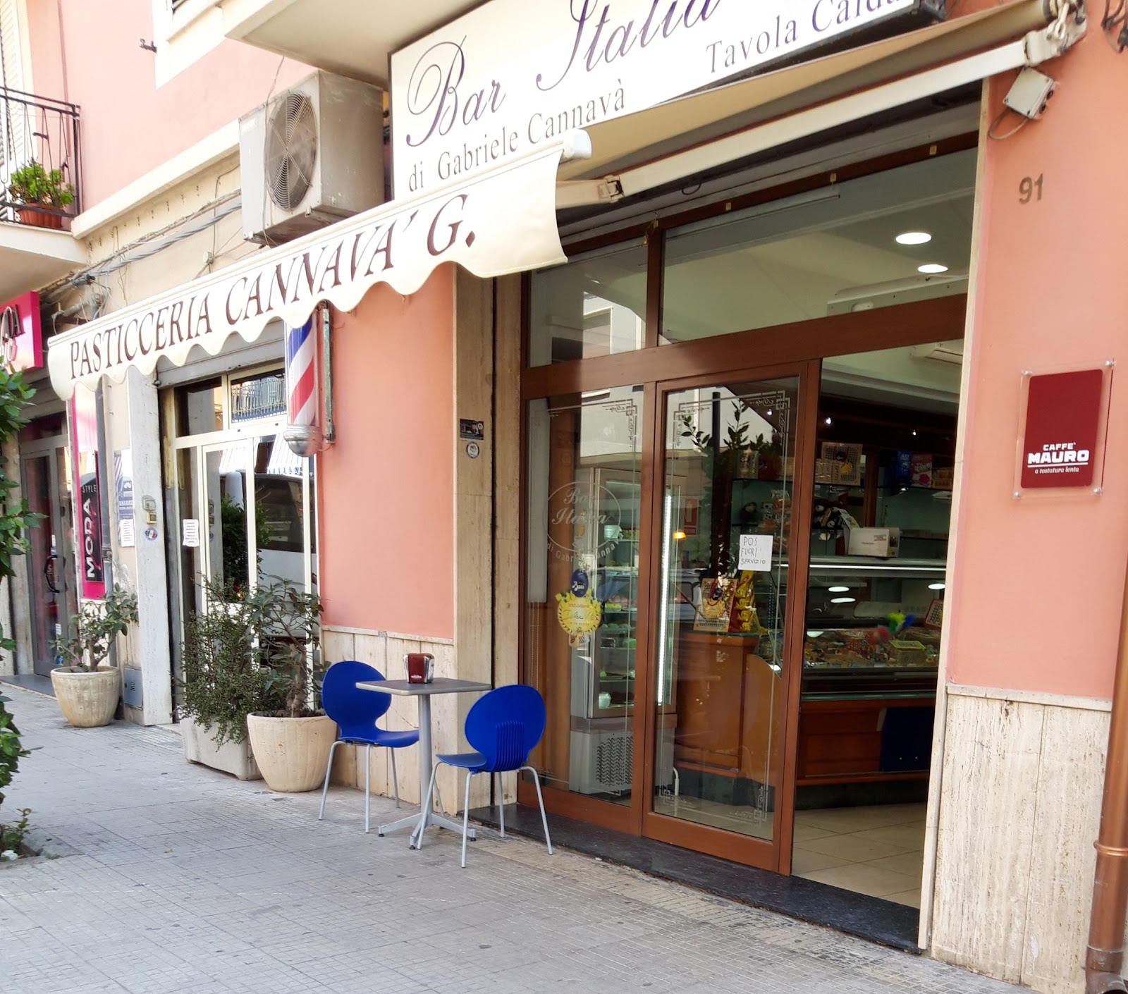 Foto di Bar Italia di Gabriele Cannava' Pasticceria Rosticceria Torte per Ricorrenze