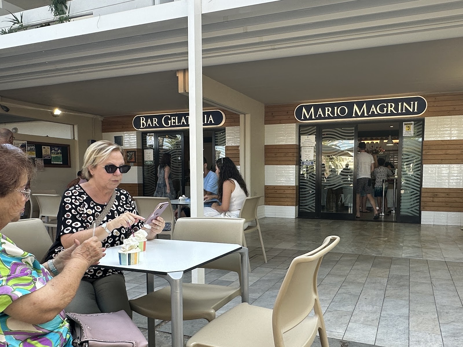 Foto di Mario Magrini Roseto Unica sede solo a Roseto degli Abruzzi