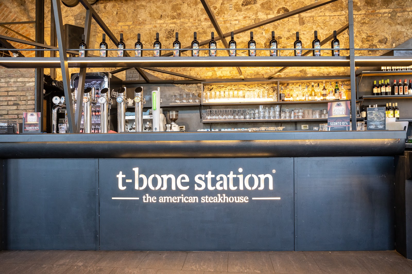 Foto di T-Bone Station